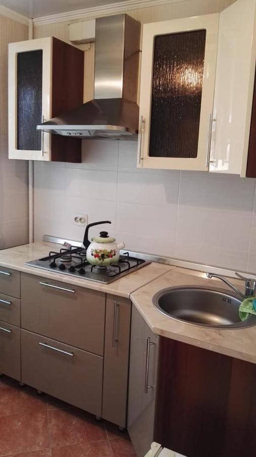 1 Комн Квартира В Центре Kostanai Exterior foto